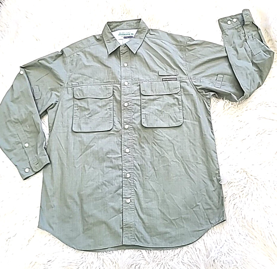 Exofficio Mens L Buzz Off Insect Shield Shirt LS / Roll Up Vented Cactus Green