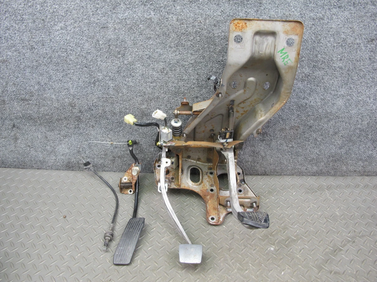 Genuine OEM Mazda Brake Or Clutch Pedal Pad S083-43-028 - Fits 1989-2013 Mazda & Ford