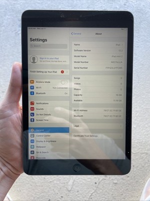 Apple iPad Mini 2 - WiFi - 16GB - Space Gray - Good