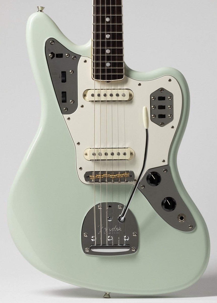 ギター Fender / Moeka Shiotsuka Jaguar moni Fender Made in Japan Moeka Shiotsuka Jaguar -Aged Sonic Blue