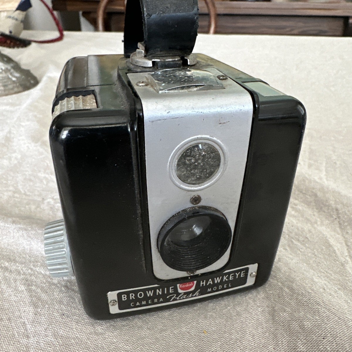 ブラウニー ホークアイ ビンテージ カメラ Vintage 1940s Art Deco Kodak Bakelite Brownie Hawkeye Camera Flash