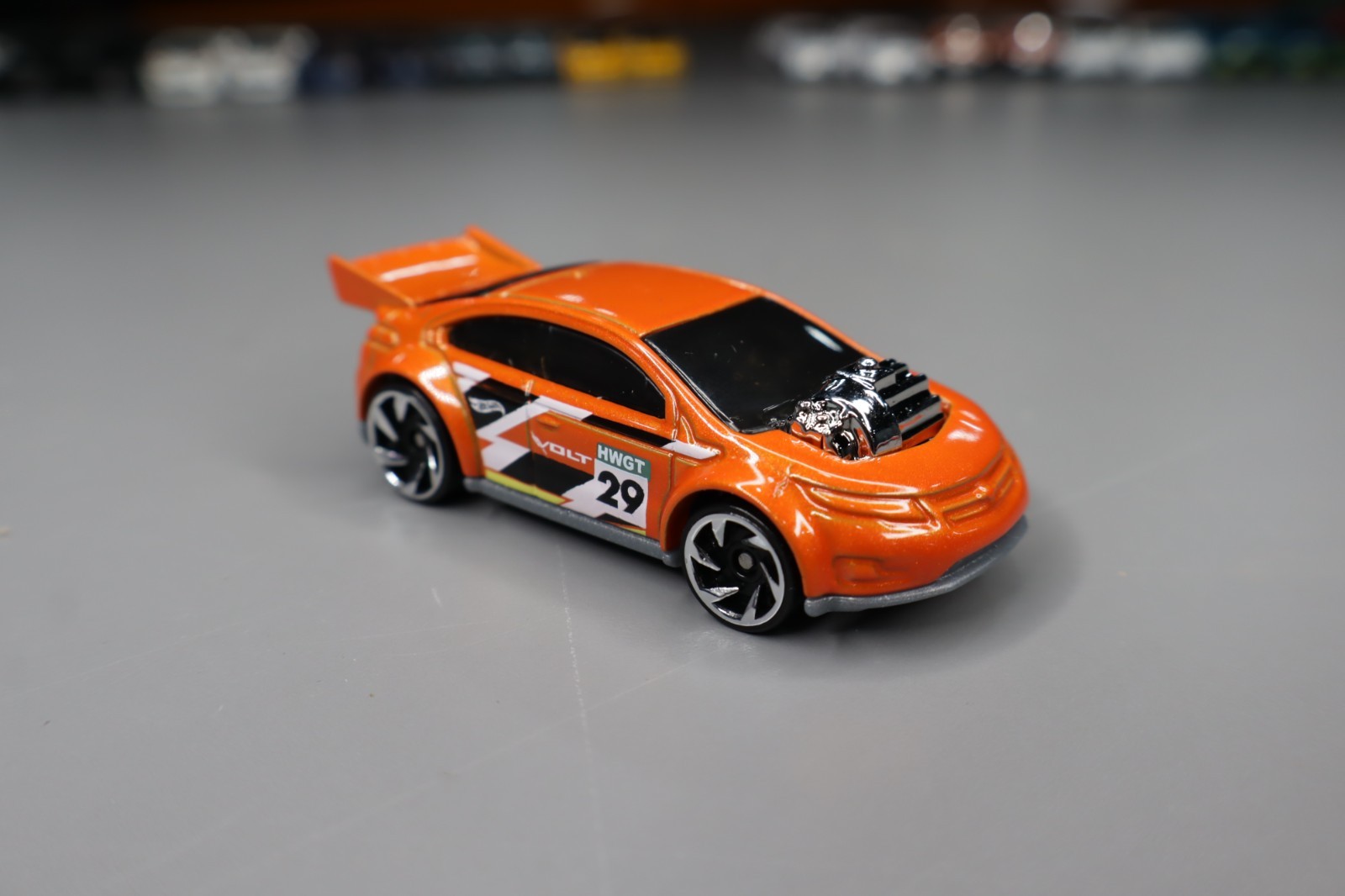 Picture 2 of 4