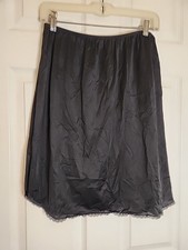 Vintage VANITY FAIR HALF SLIP BLACK SILKY NYLON Lace Bottom Large