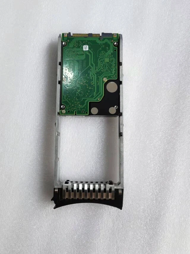 01AC597 01EJ022 01EJ024 IBM 1.2TB 10K RPM 12Gbps 2.5" SAS HDD Hard Drive - Image 4 of 4