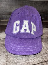 NWOT BABY GAP GIRLS PURPLE HAT BASEBALL CAP S/M SMALL MEDIUM ARCH LOGO BABYGAP