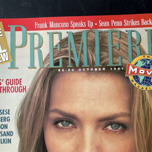 Premiere Magazine October 2001 Michelle Pfeiffer, Jodie Foster, Danny Devito - Foto 2 di 11