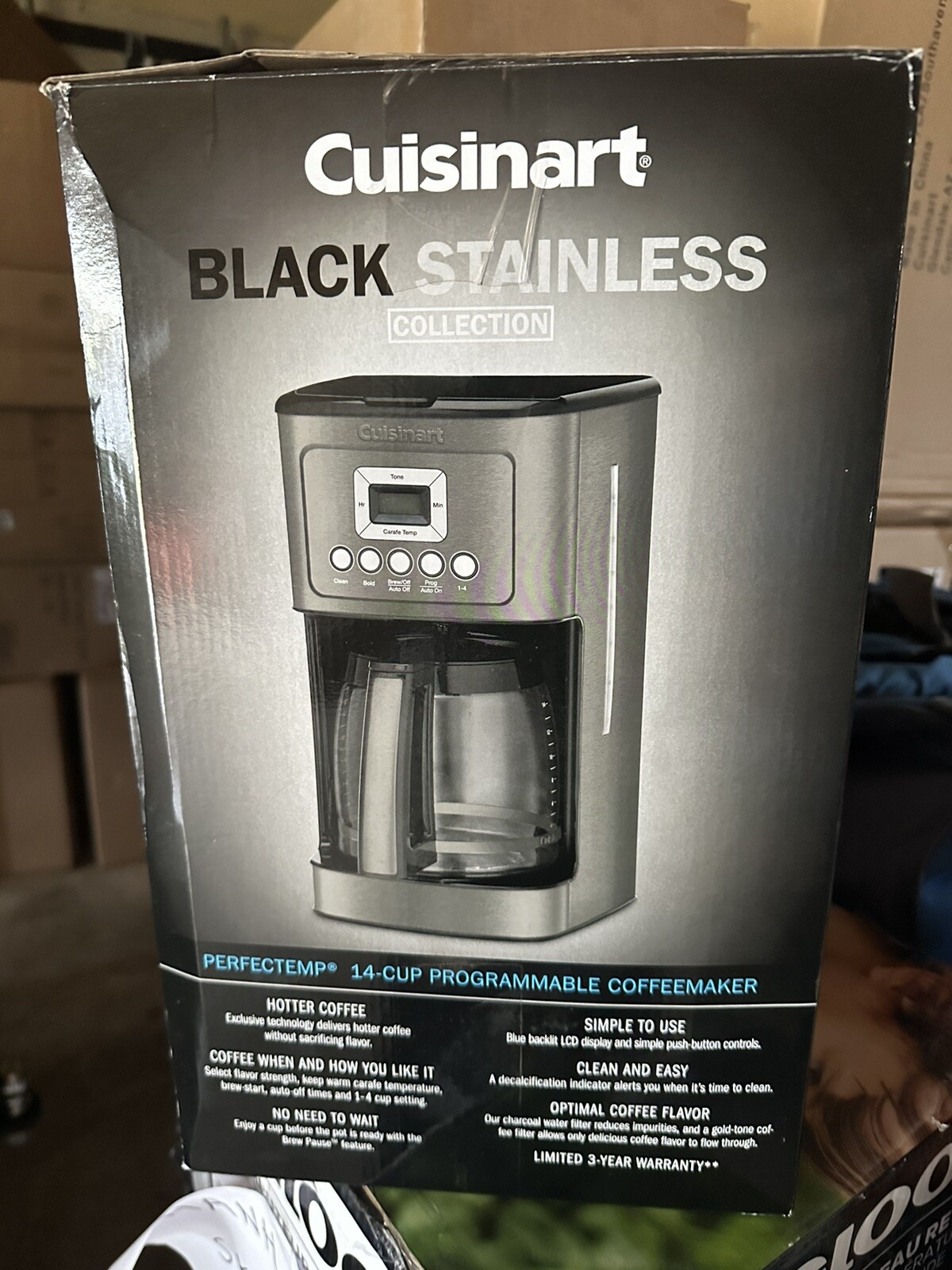 Cuisinart Coffee Maker, 14Cup Glass Carafe, Fully Automatic DCC3200P1