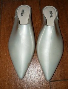 melissa she pointed toe mule