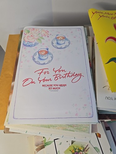 Gran lote grande de tarjetas de felicitación de colección álbum de recortes de cumpleaños papelería 100++ usado - Imagen 13 de 15
