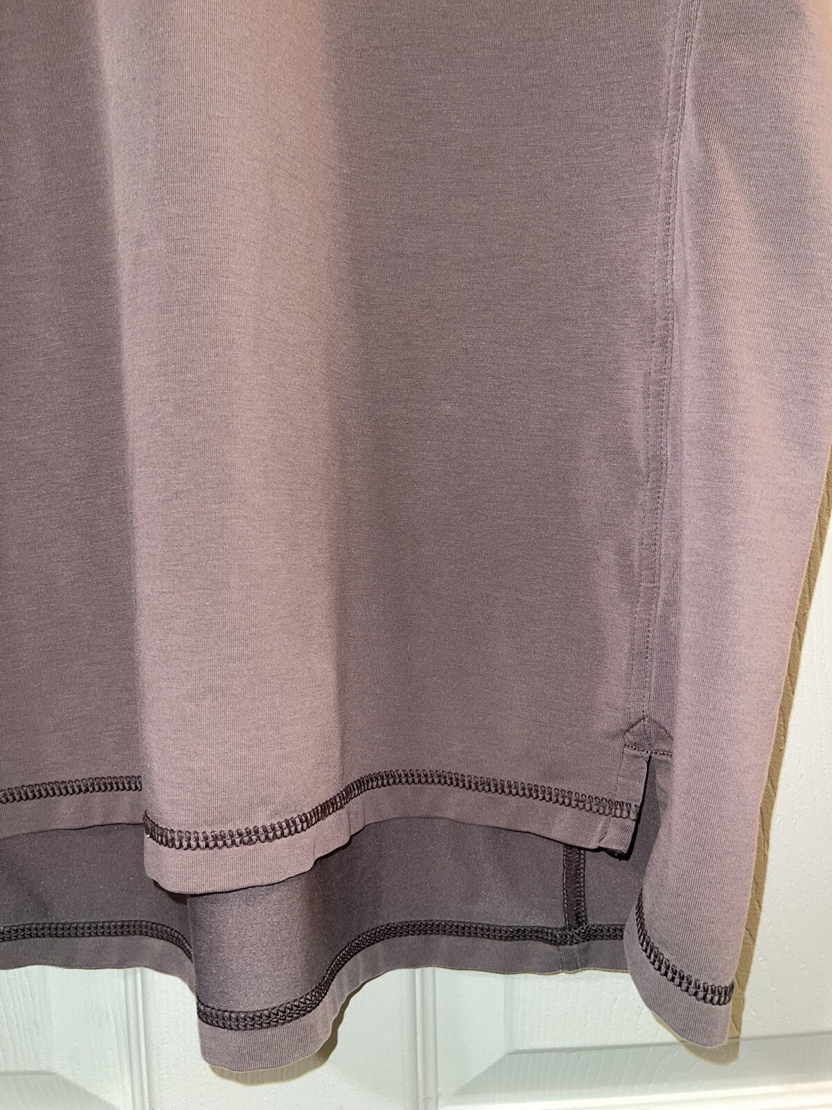 ARC'TERYX Arcteryx Polo Shirt Mauve Purple Size Medium Men’s Short Sleeve Active Golf