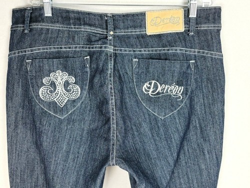 Dereon Jeans Size 20 Embellished Logo 