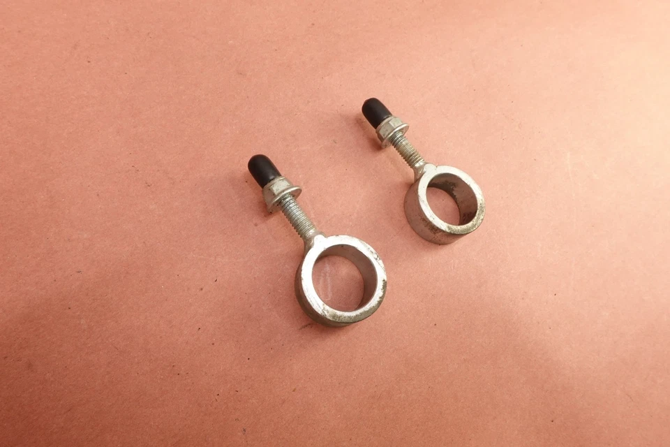 Ajustadores de correa de eje trasero Harley Sportster 1200 XL1200C 1995-2006 Foto 3 de 4