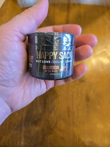 Derm Dude Happy Sack Nuss Liebe kühlende Creme Bourbon auf Yer Rocks 2oz
