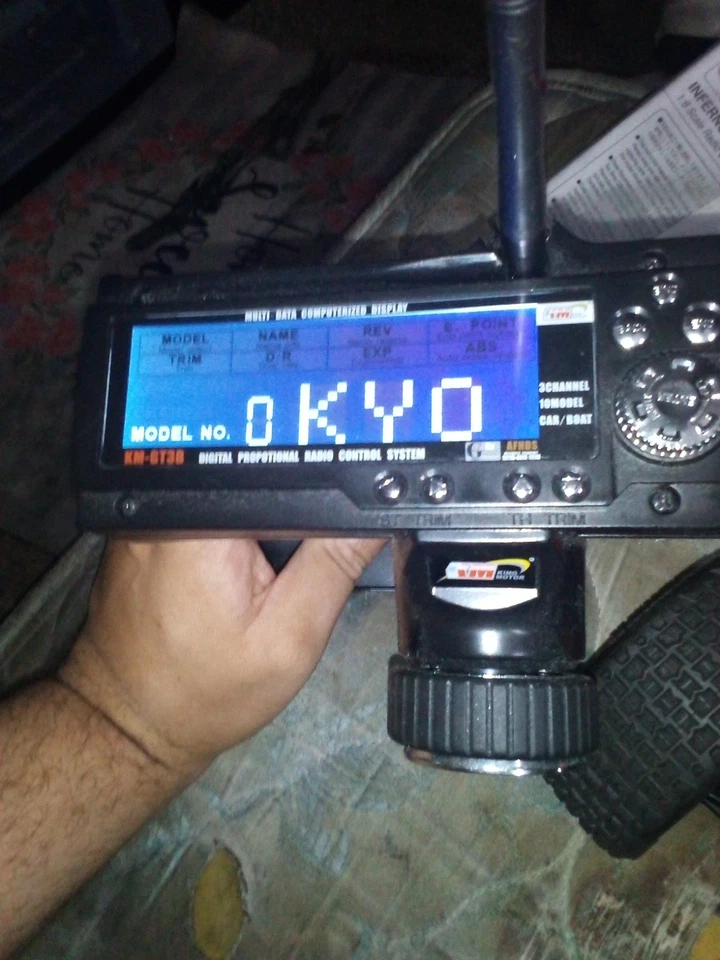 Kyosho Inferno MP9 TK14 4WD Racing Buggy - Image 2 of 4