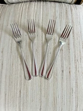 Oneida "New Rim" 18/10 Stainless 8"L Dinner Forks - Set of 4