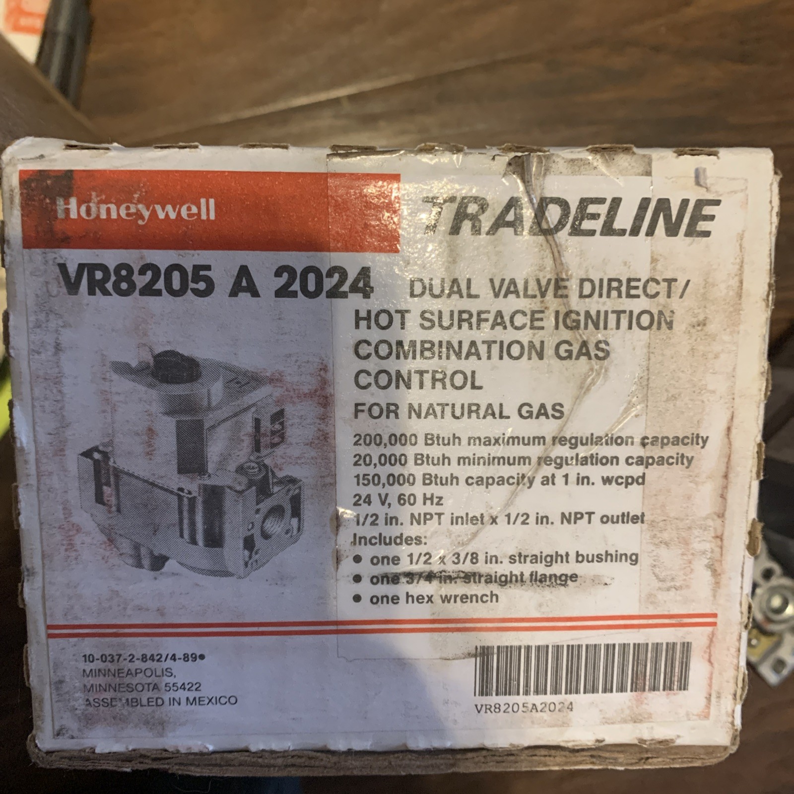 HONEYWELL VR8205A2024 - 24V Dual Valve - Direct/ Hot Surface Ignition - Nat Gas