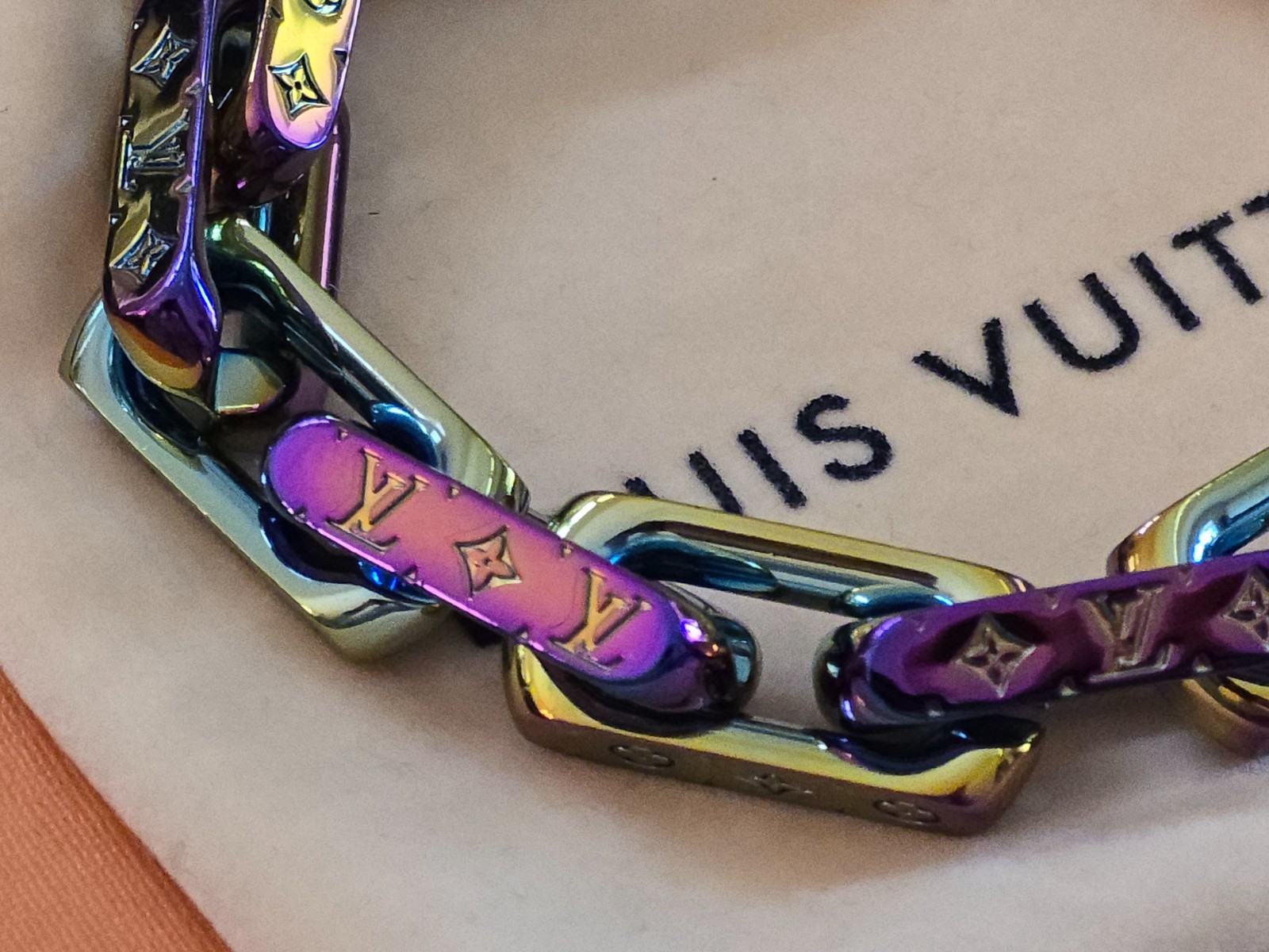 LOUIS VUITTON MONOGRAM CUBA CHAIN RAINBOW BRACELET M69467 UNISEX - SIZE M - NEW! image 4