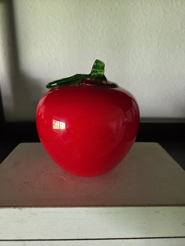 Vintage Red Glass Apple Paperweight w/ Green Leaf - Hand-Blown Art Glass 3.75" - Picture 3 of 8
