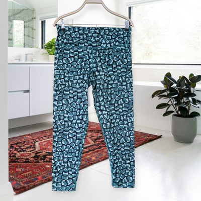 90 Degree By Reflex Athletic Animal Print Capri Leggings Women s Size Small