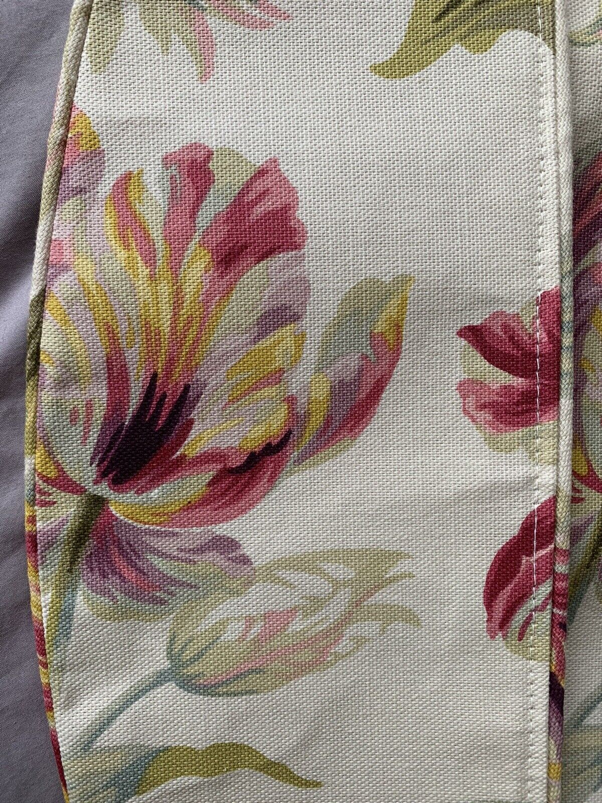 Picture 2 of 5