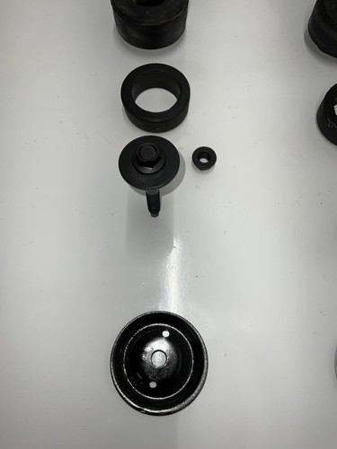 Buje de montaje de soporte para radiador 88-98 Chevy GMC camioneta SUV K1500 K2500 OEM - Imagen 15 de 24