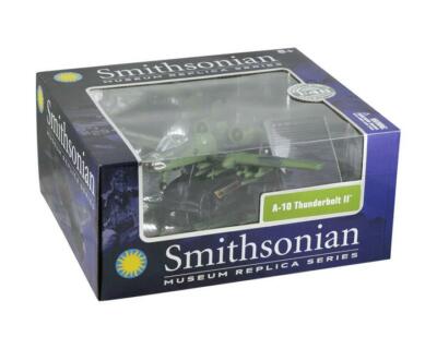 Smithsonian Museum Replica Series - A-10 Thunderbolt II - 1:72