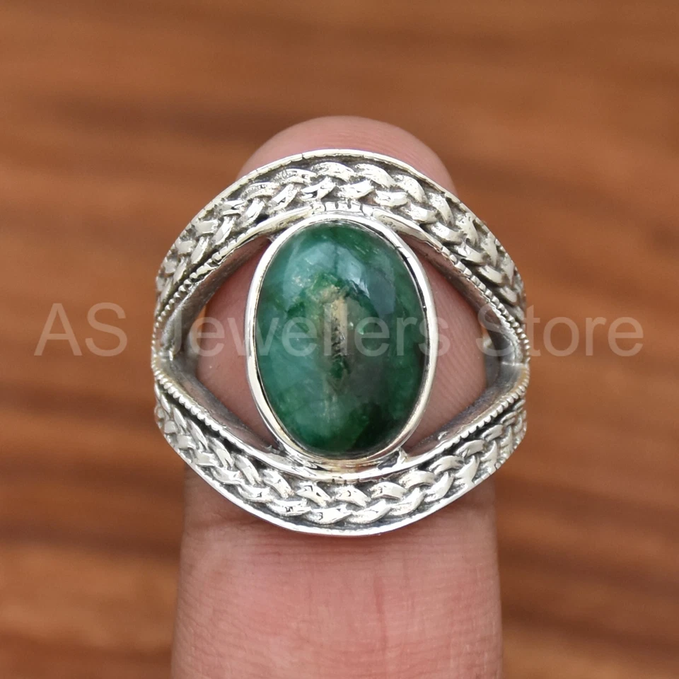 Anillo de plata de ley 925, esmeralda india, anillo de diseñador, joyería de plata hecha a mano Foto 2 de 4