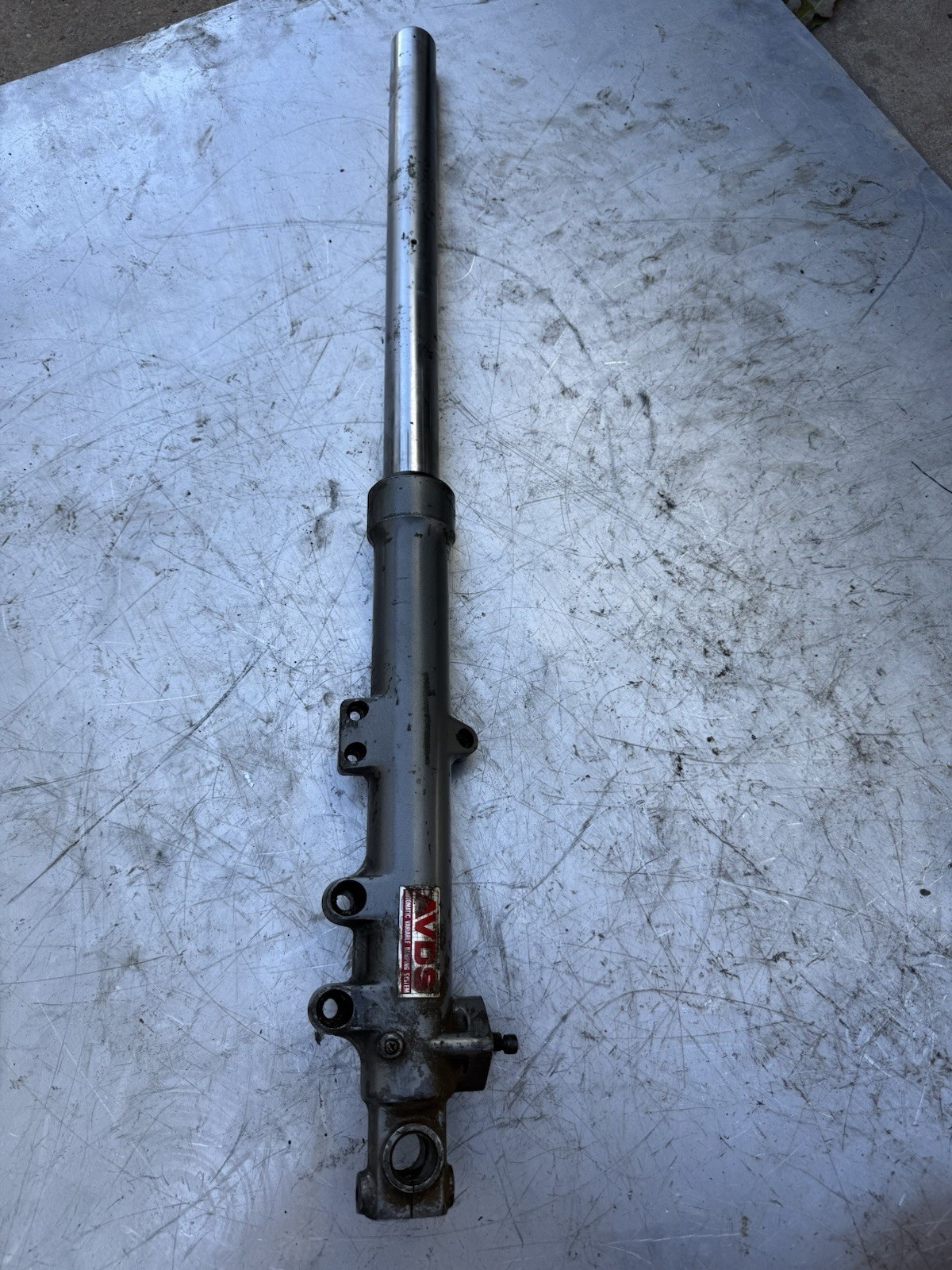 Kawasaki GPZ900 GPZ 900 Forks Fork Clamp front end clamps trees oem Genuine