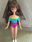 Mattel Barbie Cool Tops Courtney Fashion Doll Brown Hair Red Top VTG 1989 #7079