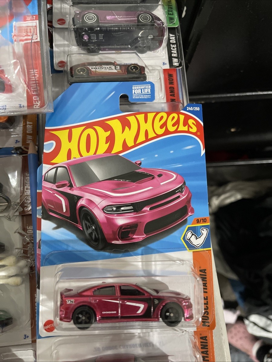 2025 Hot Wheels '20 Dodge Charger Hellcat SUPER TREASURE HUNT 240
