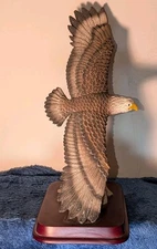 American Bald Flying Eagle Resin Figure Statue 10.25" Tall  Patriotic Decor