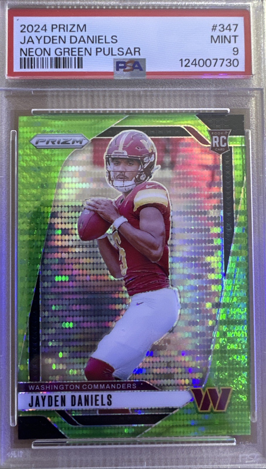 2024 Panini Prizm - Rookies Jayden Daniels #347 Neon Green Pulsar Prizm (RC)