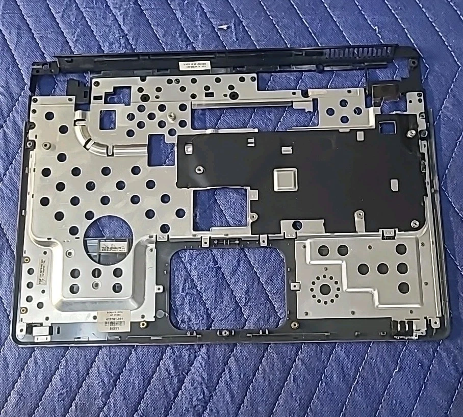 Compaq Presario V3000 reposamanos sin trackpad usado OEM 417091-001 Foto 2 de 4