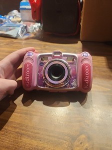 READ Vtech Kidizoom Duo Pink 4X Zoom 5.0Mp Flash Digital Camera Tested Working