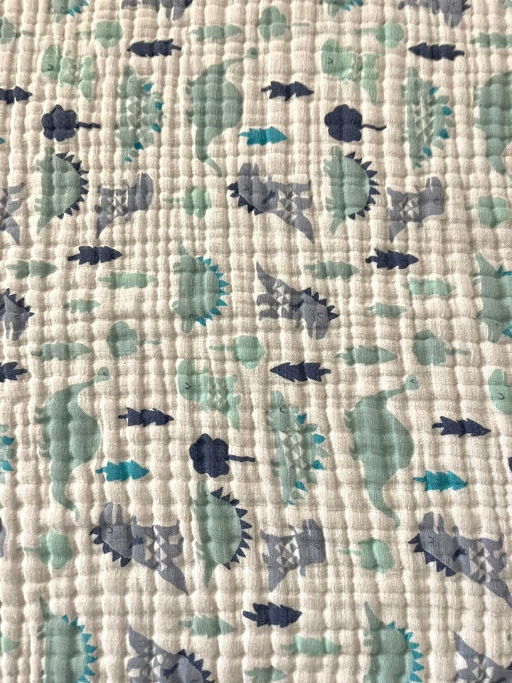 Manta de ensueño aden + anais Essentials dinosaurio muselina reversible 37x40 4 capas Foto 4 de 4