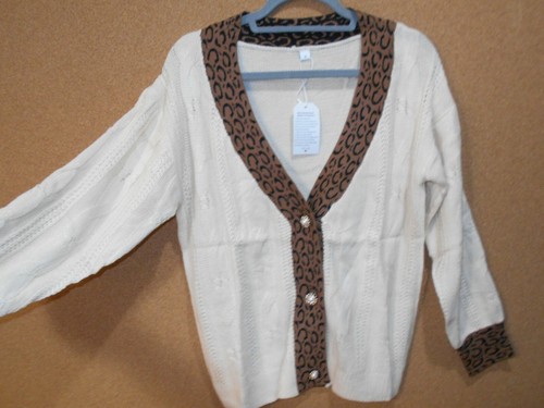 Payaler Cozy glam Leopard Cable Knit 