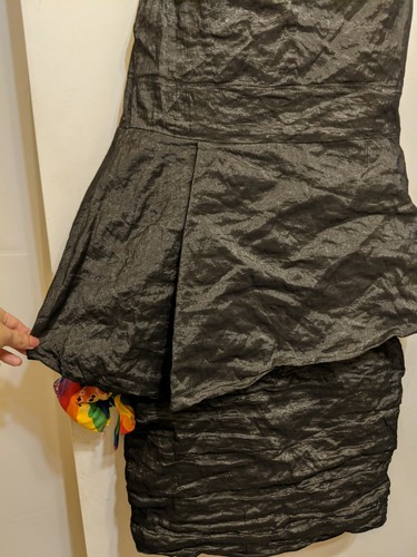 Sarah Pacini Women's sz 3 Dress New Pacini bubble open back black crinkled D2 - Picture 3 of 8