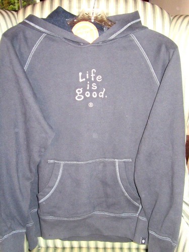RARE!! NWT! CLASSIC LIFE IS GOOD BOYS SOFT WASH HOODIE ....SO WARM/SOFT..(XL) - Picture 3 of 4