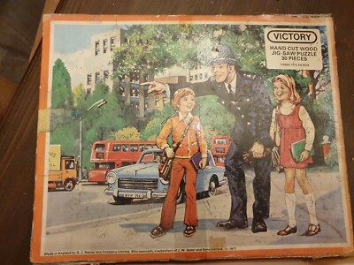 Paar Siegpuzzle: Karte England & Wales / Der Polizist