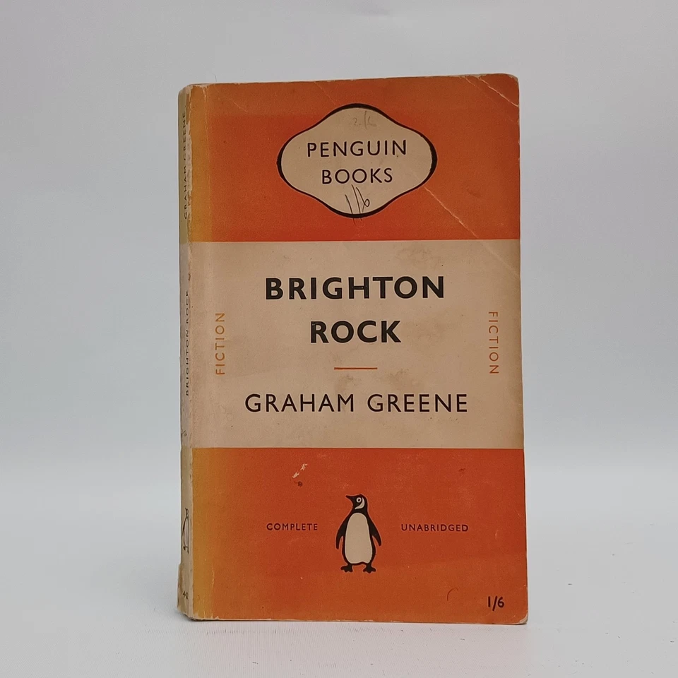 Graham Greene 8 Book Bundle Lot Vintage UK Penguin Paperback - Image 2 of 4
