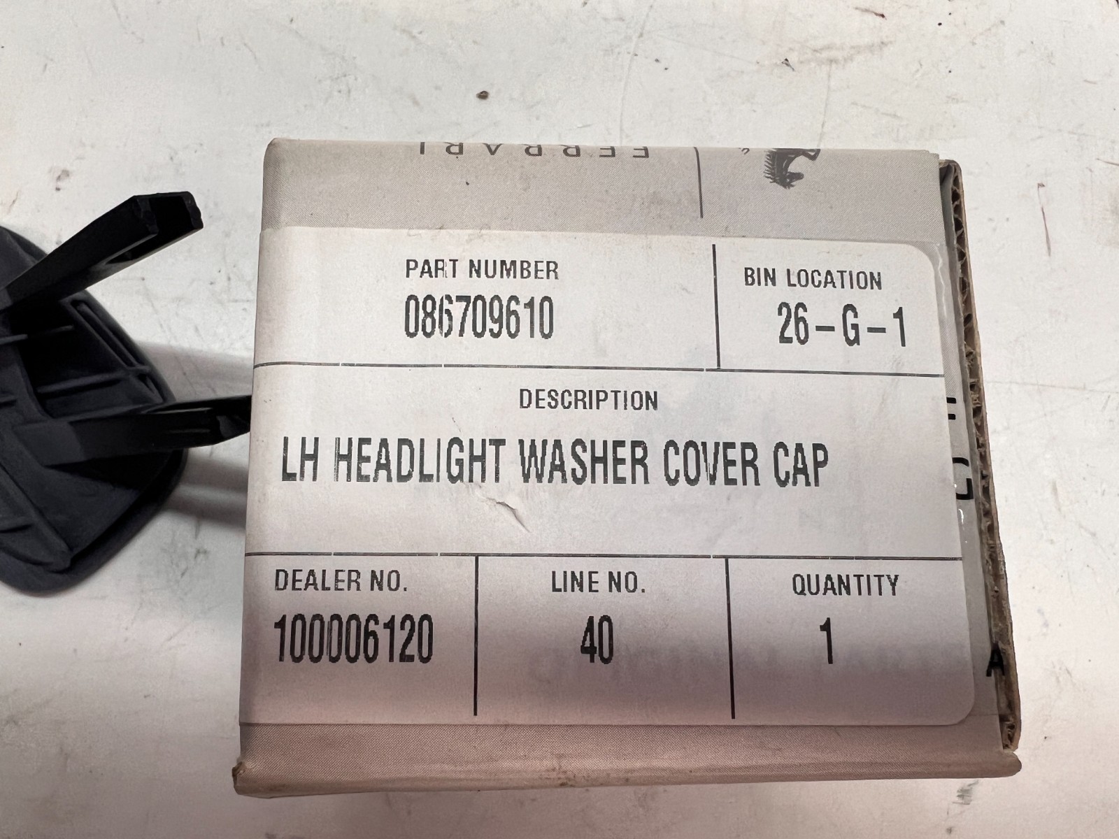 FERRARI 488 SPIDER GTB FRONT HEADLIGHT WASHER NOZZLE COVER OEM 86709610