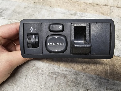 TOYOTA COROLLA Verso E12 Spiegeleinstellschalter 183574 2.00 Diesel 23326845