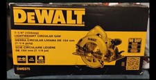 DeWalt Power Lightweight Corded Power saw (Lightly Used)
