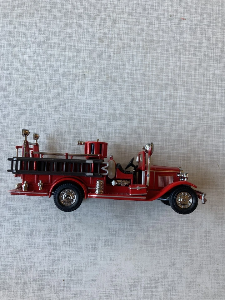 Ford AA Open Cab Fire Engine - Matchbox + OVP - Models of Yesteryear - YFE09 - Bild 3 von 4