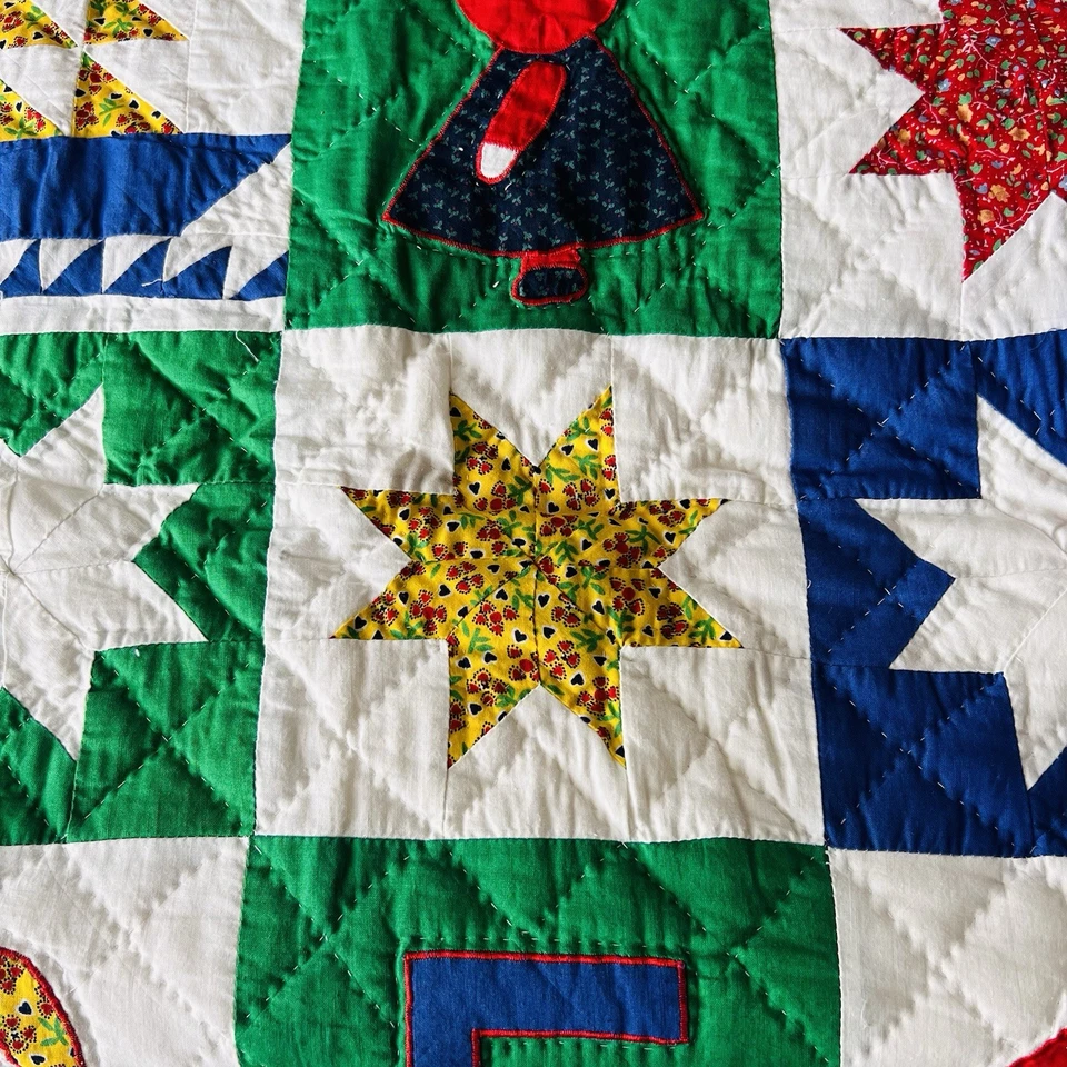 Сэмплер для лоскутного одеяла ручной вышивки алфавит — 62 x 82 дюйма — буквы, звезды и аппликация - Изображение 2 из 4