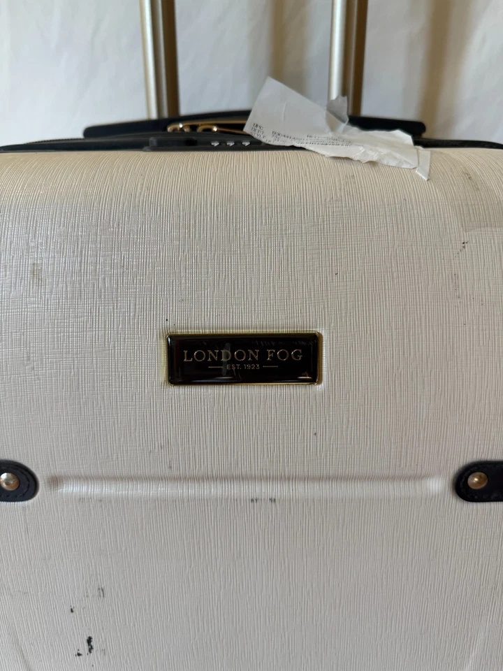 London Fog Brentwood II 20 дюймов расширяемый жесткий боковой ручной клади спиннер багаж слоновая кость - Изображение 4 из 4