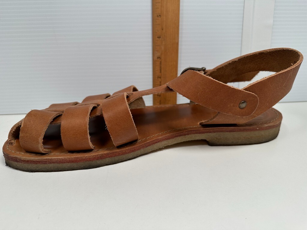 Picture 4 of 21