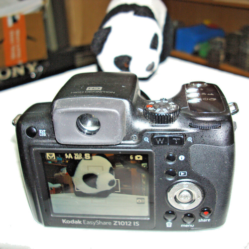 Cámara digital Kodak Easyshare Z1012 IS 10,1 MP negra con zoom óptico 12x - Imagen 9 de 9