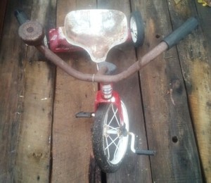 1970s  HUFFY CLASSIC TRICYCLE Red Trike Restoration Old Toys