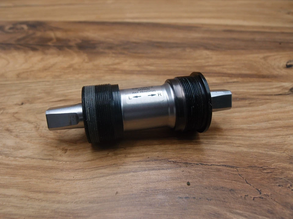 1996 vintage MTB bottom bracket Shimano Deore XT BB-UN72 Japan 116 mm ITA / 70mm - Image 4 of 4